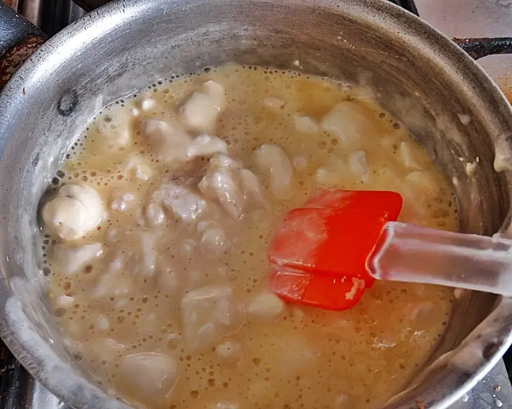 Мороженое с чаем матча и зелёными оливками.: шаг 2