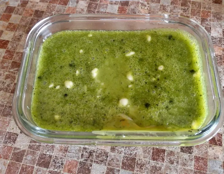 Мороженое с чаем матча и зелёными оливками.: шаг 5