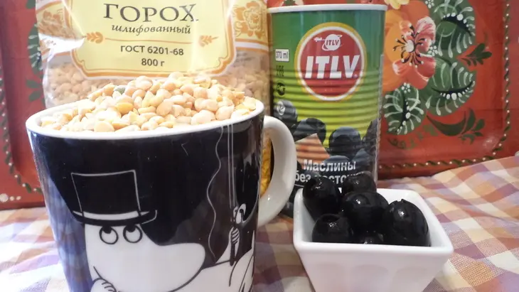 Гороховый слоеный суп- пюре "лето" со шпинатом и маслинами.: шаг 3