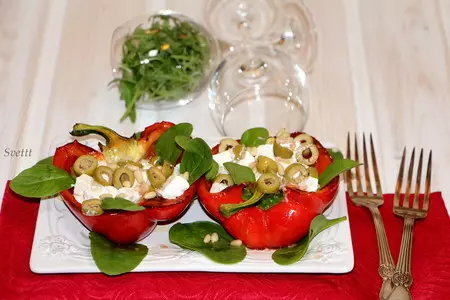 Ладьи из перца с брынзой и шпинатом: шаг 7