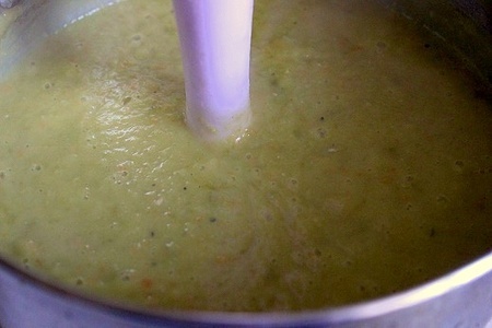 Постный суп-пюре из зеленого гороха с гренками: шаг 7
