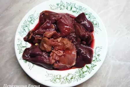 Куриная печень с капустой "васаби": шаг 1