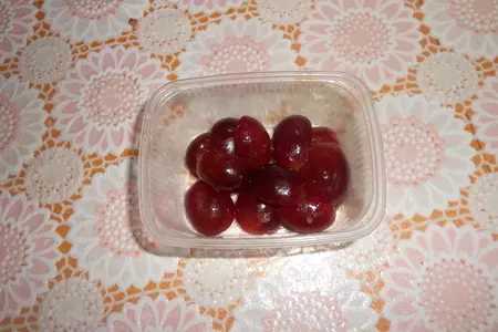 Салат с виноградом, авокадо и рукколой: шаг 3