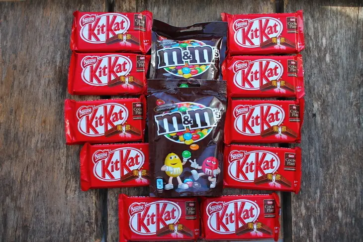 Торт m and ms (по случаю): шаг 10