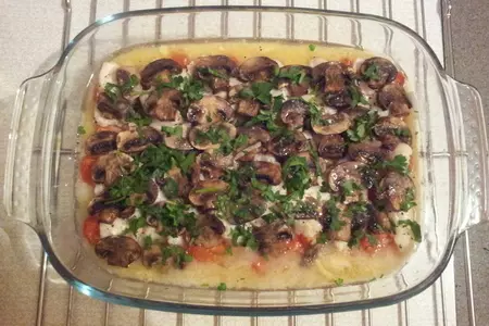 Треска по-баскски (с помидорами,  луком – шалот и шампиньонами): шаг 5