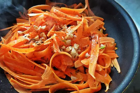 Рисовая лапша с морковью и сельдереем (для поста): шаг 4