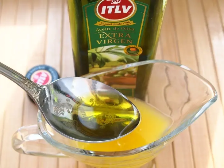 Витаминный салат с куриной печенью, шпинатом и апельсинами: шаг 4