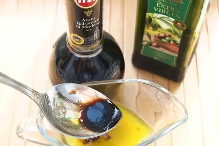 Витаминный салат с куриной печенью, шпинатом и апельсинами: шаг 5
