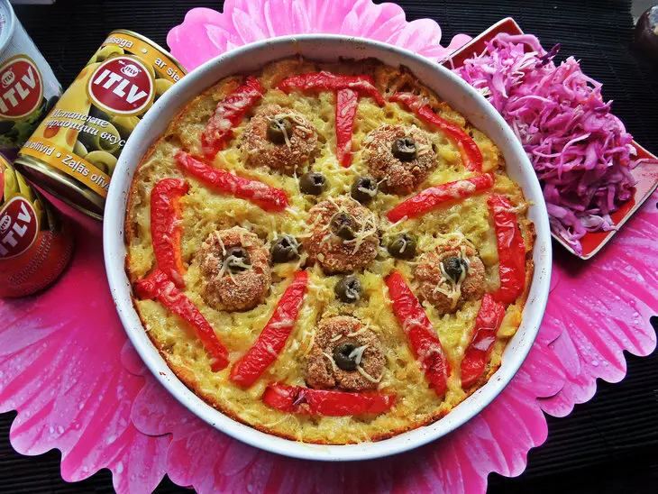 Запечённые пюре с котлетами, перцем и оливками: шаг 9