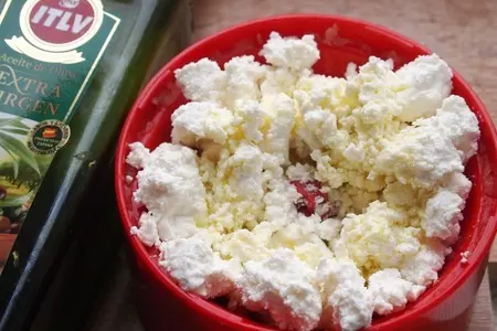 Курино-творожный террин с оливками и помидорами черри: шаг 2
