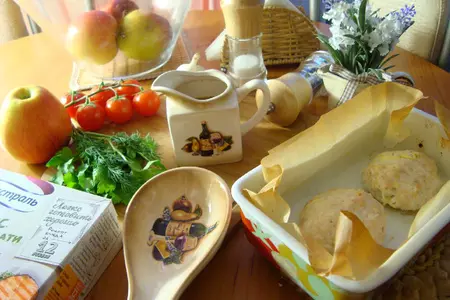 Куриные биточки с рисом басмати,яблоком и живым соусом.: шаг 8