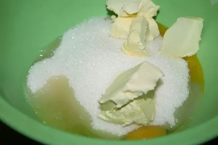 Куличи пасхальные с цельнозерновой мукой: шаг 4