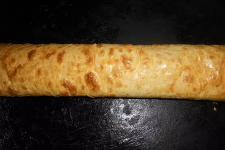 Рулет с рисом и яйцом: шаг 8
