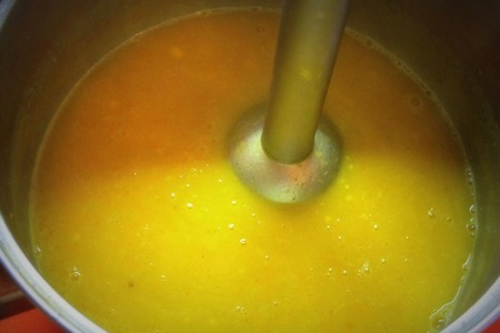 Пряный, имбирный крем-суп из картофеля с креветками: шаг 4
