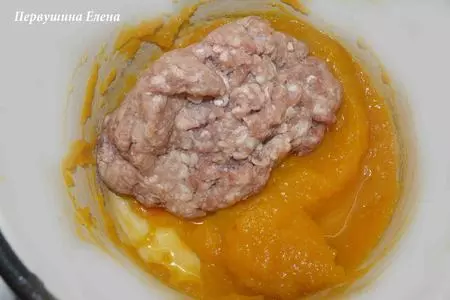 Суп тыквенный с фаршем и кунжутом: шаг 4
