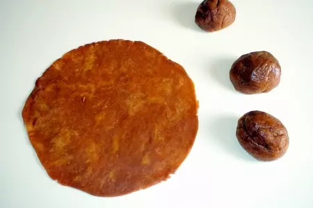 Карамельный медовик с апельсиновым кремом: шаг 4