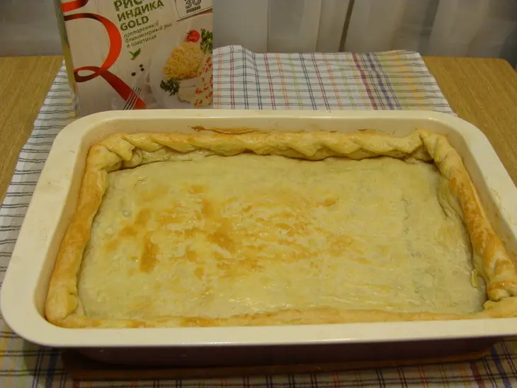 Пирог с рисом, фасолью и рыбой: шаг 7