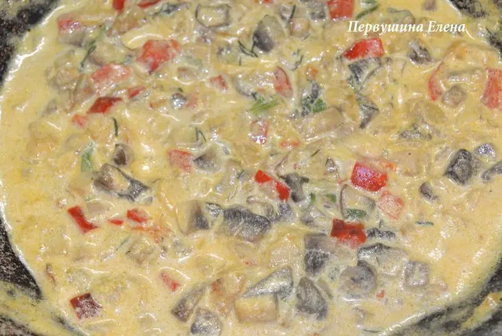 Рис под сливочно-грибным соусом: шаг 10