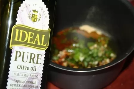 Тайские шашлычки из свинины муу пинг (หมูปิ้ง): шаг 4
