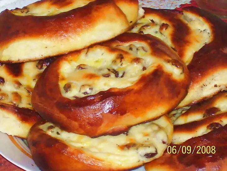 Булочки с творогом и изюмом: шаг 7