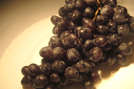 Салат из скумбрии с маринованной свеклой и виноградом.: шаг 3