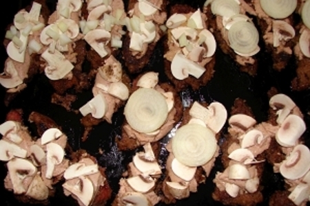 Печень с паштетом и грибами: шаг 2