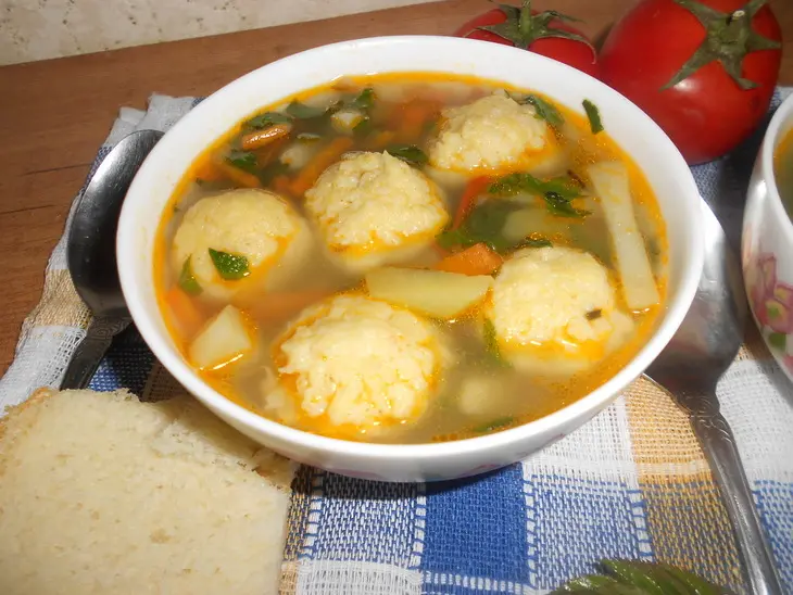 Суп с пшенными шариками и снытью: шаг 9