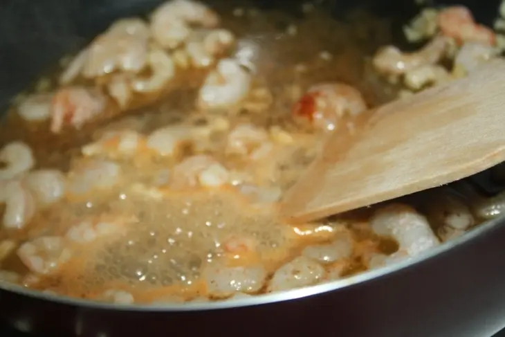Алжирские брики с картофелем, креветками и зеленью: шаг 3