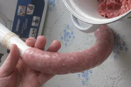 Колбаски с жареным картофелем: шаг 2