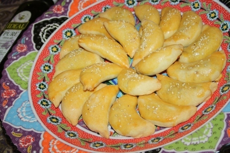 Кука бурек (алжирские буреки с пряной начинкой из курицы и лука): шаг 12