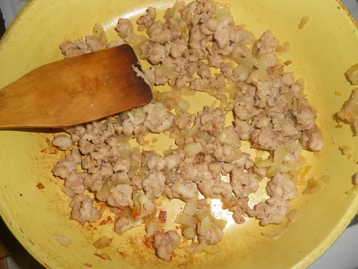 Гречнево-мясной пирог: шаг 3