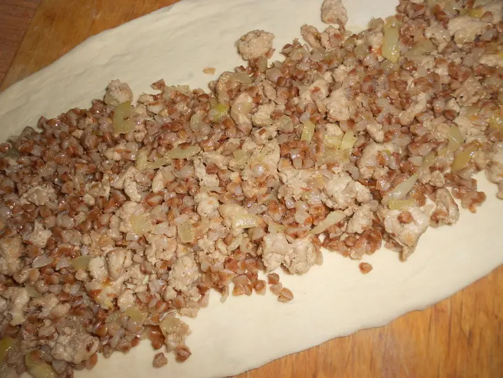 Гречнево-мясной пирог: шаг 5