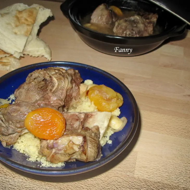 Тажин из баранины с орехами и курагой: шаг 6