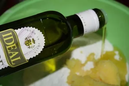 Арабская выпечка с хумусом: шаг 1