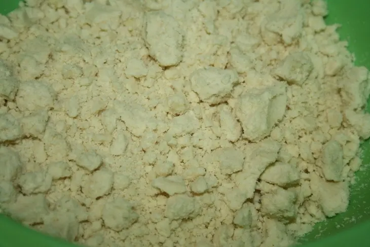 Арабская выпечка с хумусом: шаг 2