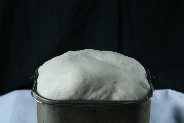 Жареные пирожки с зеленым луком и яйцами! тесто в хб: шаг 3