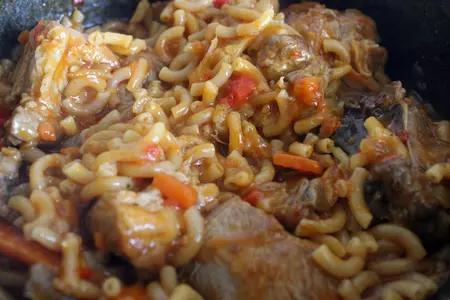 Паста с овощами и свиными ребрышками (fideos a la cazuela): шаг 9