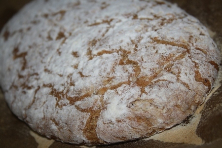 Гречневый хлеб с толстой хрустящей коркой и пористым тягучим мякишем: шаг 10
