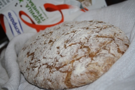 Гречневый хлеб с толстой хрустящей коркой и пористым тягучим мякишем: шаг 11