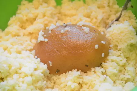 Марокканские пирожки "пастилла" с куриными пупочками и кускусом: шаг 5