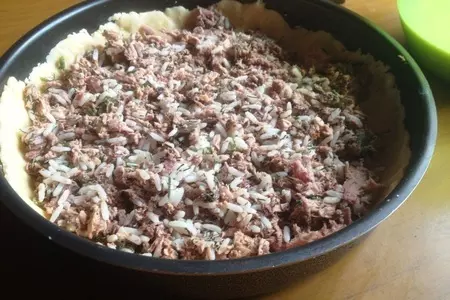 Киш с тунцом и рисом: шаг 7