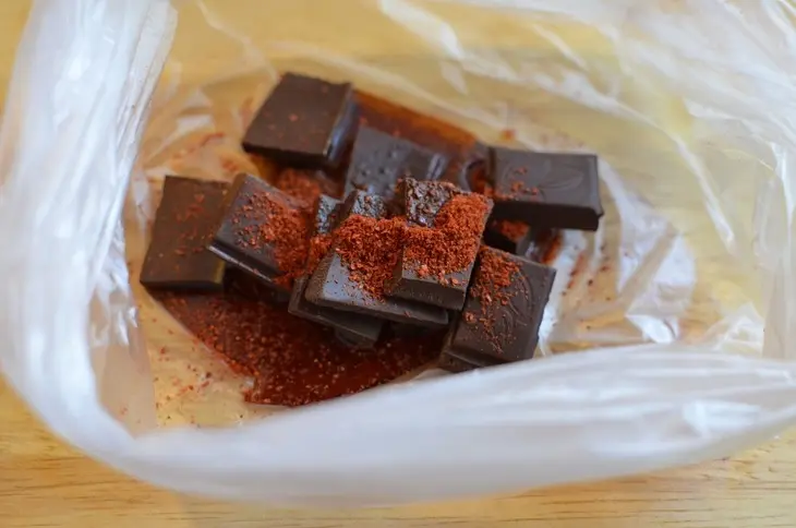 Мясной «мильфей» с грушами и шоколадным соусом.: шаг 7
