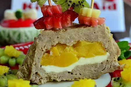 Мясное пирожное с персиками: шаг 8