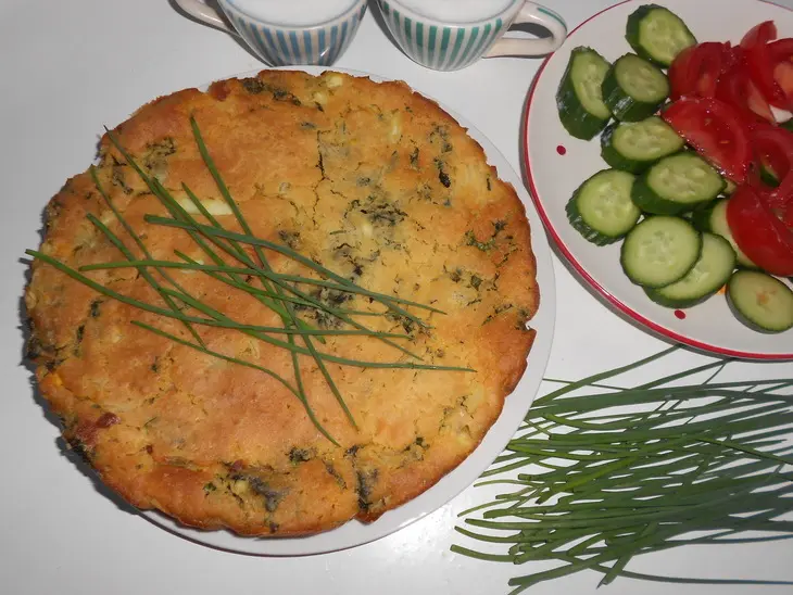 Заливной весенний пирог с рисом и зеленью: шаг 8