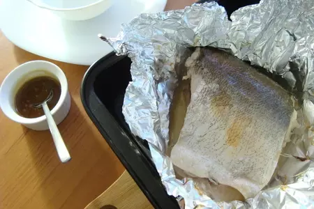 Рыба с горчично-медовым соусом и икрой.: шаг 4