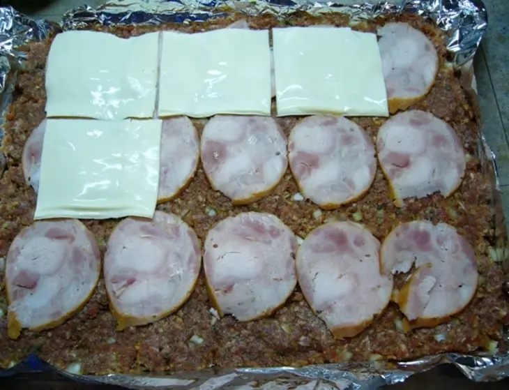 Рис индика с мясным рулетом и томатным соусом: шаг 2
