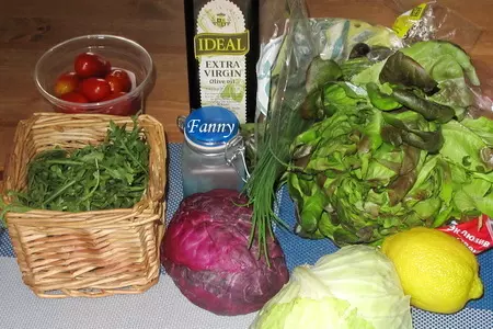 Салат из красной капусты  / kırmızı lahana salatası: шаг 1