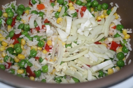 Жареный рис с овощами и яйцом по-китайски: шаг 2