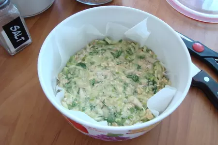 Кабачковая запеканка с зеленью и курицей: шаг 3