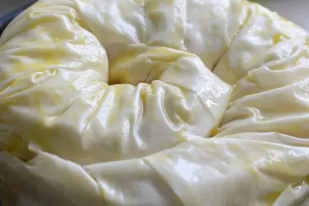 Баница с брынзой.: шаг 4